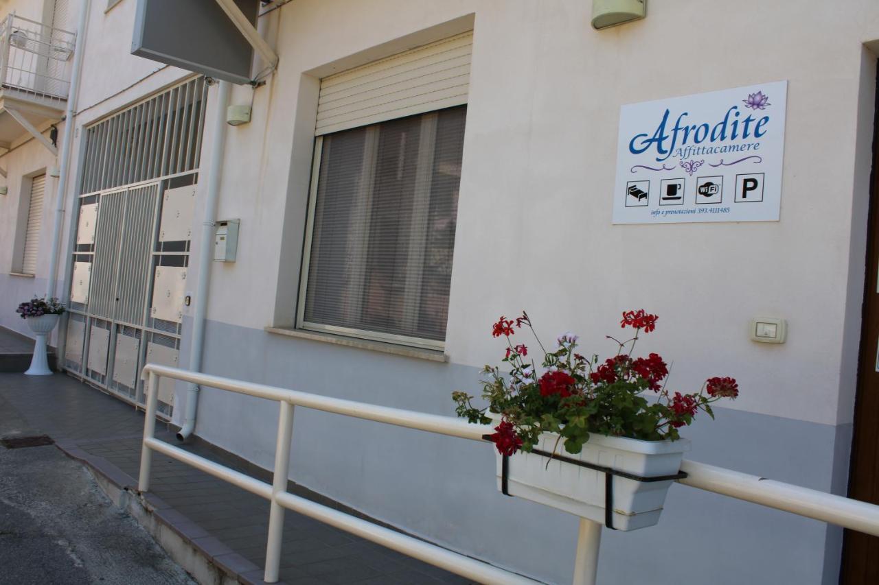 Afrodite Scalea Exterior foto