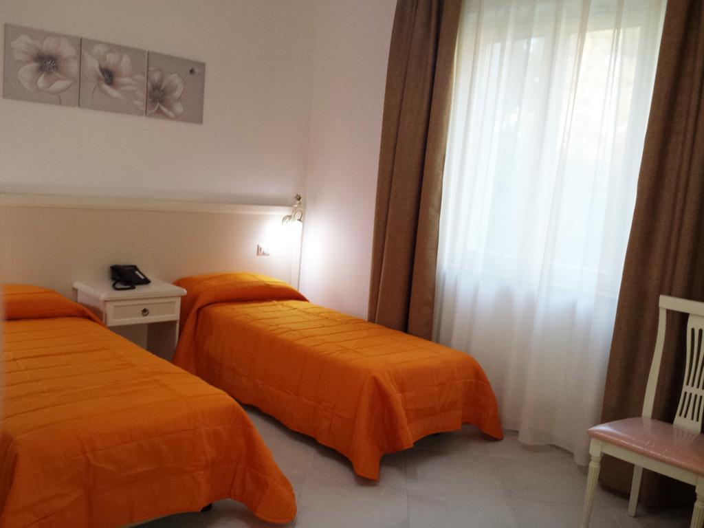 Afrodite Scalea Exterior foto